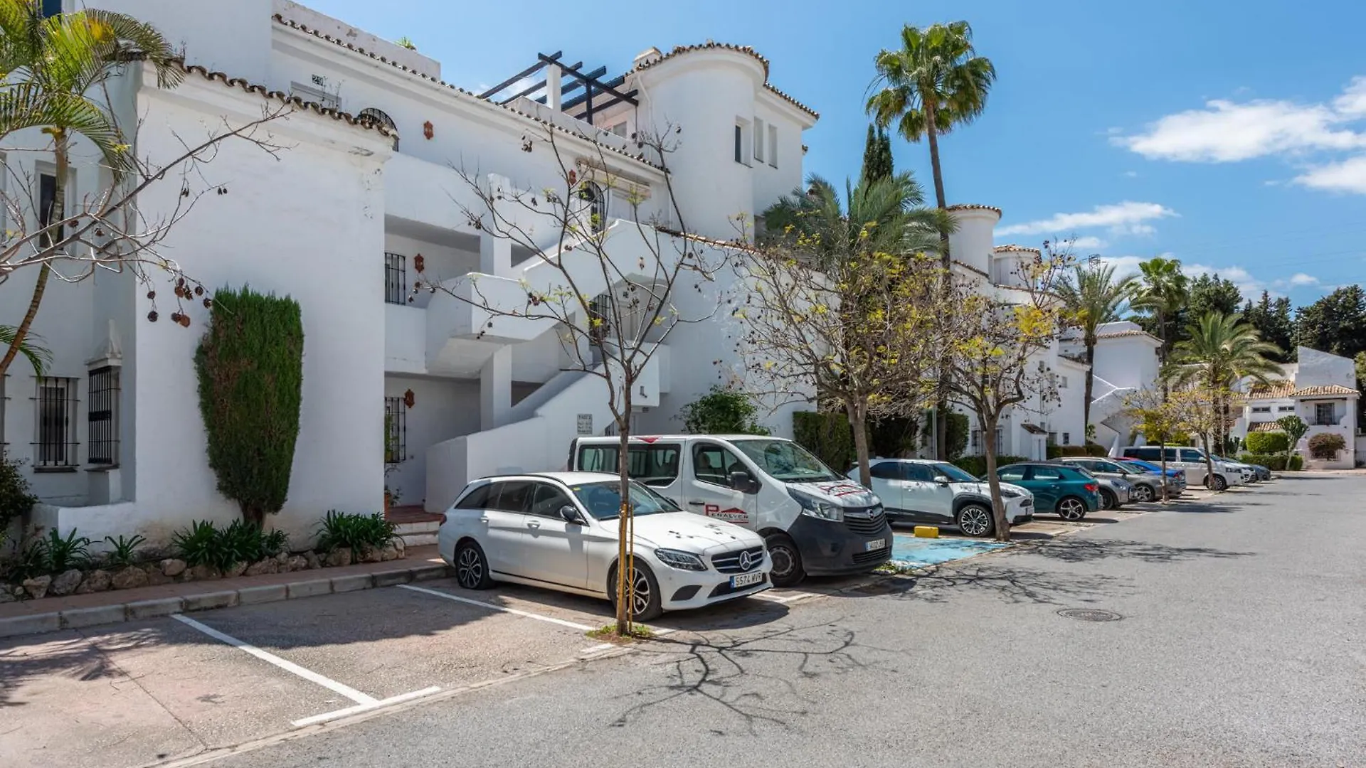 Los Naranjos Puerto Banus Marbella